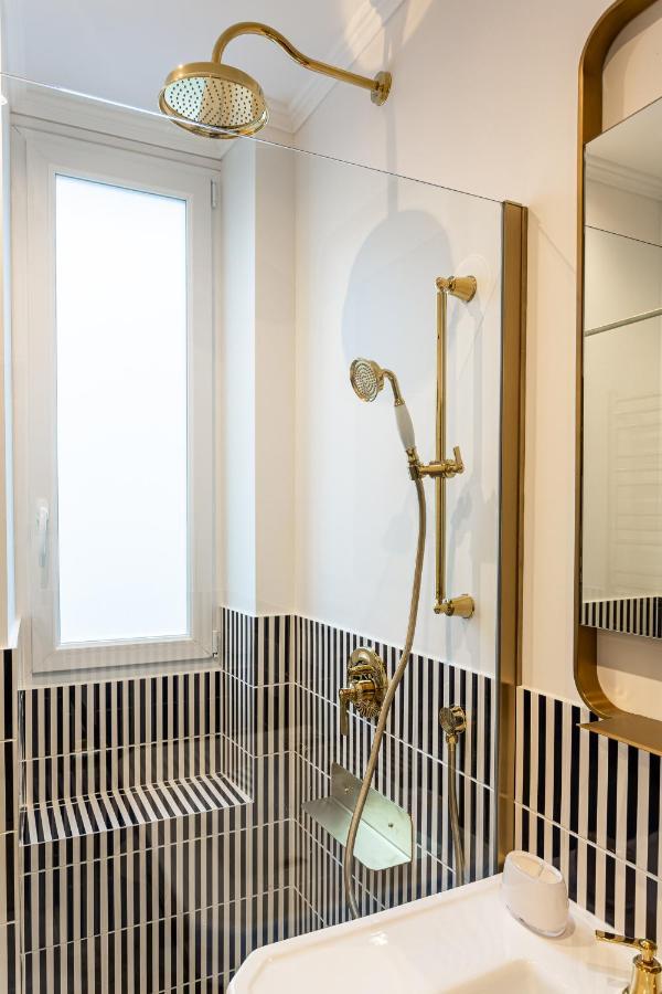 The San Giorgio Suite Downtown Montmartre Paris Extérieur photo